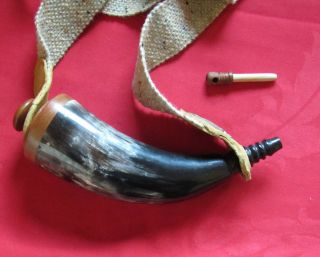 Powder Horn,  Workmanship,  Base Fitted into the Black/White Horn - 758A 2