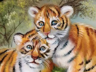 Fedoskino Russian Hand Painted Papier Mache Laquer Box,  SIGNED,  Tiger Cubs 3