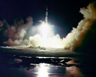 8x10 Nasa Photo: Night Launch Of The Apollo 17 Mission,  Saturn V Rocket