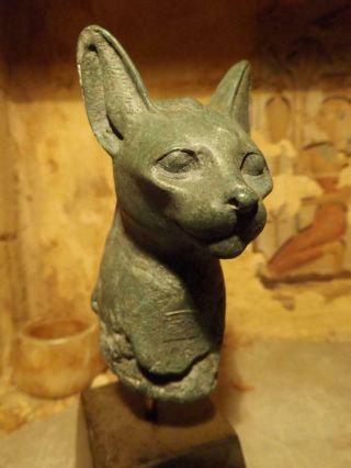 Egyptian Statue Fragment - Cat Goddess Bast / Bastet Wearing The Eye Of Horus
