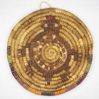 Hazel Pete Chehalis Native American Sweetgrass & Corn Husk Coiled Plaque 7.  25 "