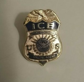 Federal Protective Service Special Agent Badge Lapel Pin (ice)