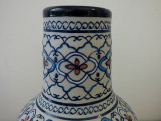 Beautifully Detailed Larger Javier Servin Vase 7 1/4 