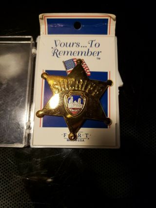 Novelty Chicago Sheriff Badge
