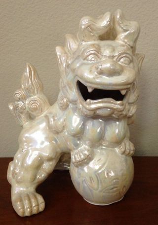 Chinese Ceramic Foo Dog Guardian Lion Fu Figurine Statue Pair Off - White Glazed 2