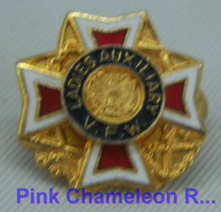 V.  F.  W.  Ladies Auxiliary Lapel Pin Badge Pinback