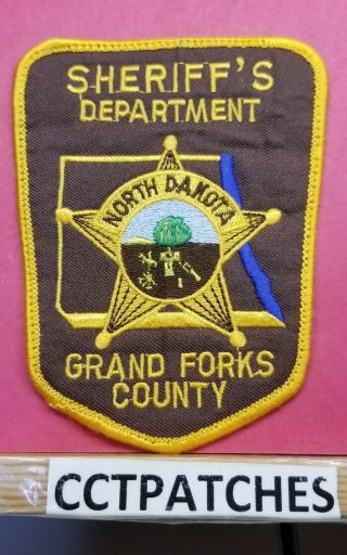 Grand Forks County,  North Dakota Sheriff (police) Shoulder Patch Nd