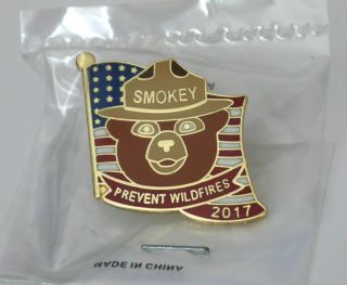 ⫸ 420 Pin - Smokey Bear 2017 Prevent Wildfires American Flag Forest – in bag 2