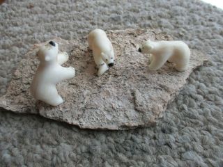 Circa 1960s Inuit Eskimo Hand Carved Polar Bear Stone Carving Canada