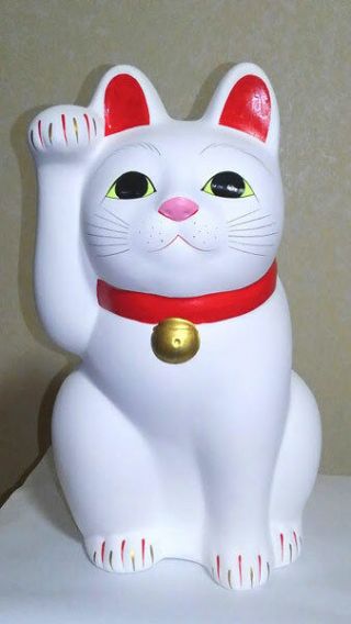 Maneki - Neko Beckoning Cat Lucky Charm Talisman Common Japanese Figurine 25cm