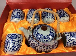 Vintage Asian Chinese 6 Cup Porcelain Tea Set Cobalt Blue White