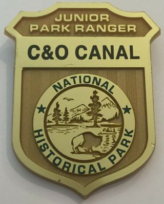 C And O Canal Nat Hist Park - Plastic National Park Junior Ranger Badge