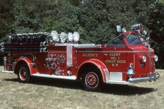 Great Neck Ny 1947 American Lafrance Pumper - Fire Apparatus Slide