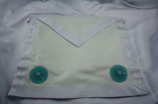 Craft Lodge Fellow Craft Apron (lambskin) Delivery