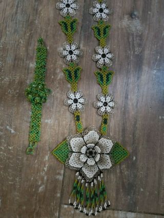Huichol Set Hand Made Jewelry Beaded Folk Art Flower Necklace And Bracelet