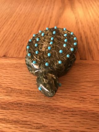 Zuni Hand - Carved Green Serpentine Turtle Fetish 3