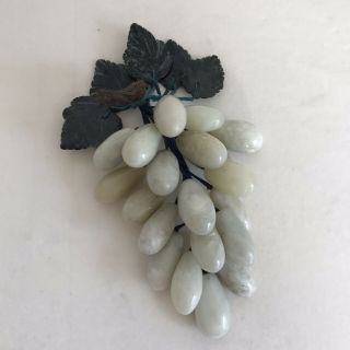 2 VINTAGE CHINESE JADE GREEN GRAPE CLUSTERS with STONE LEAVES 3