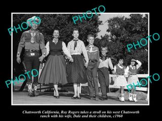 Old Large Historic Photo Of Cowboy Roy Rogers,  Dale Evans & His Family C1960