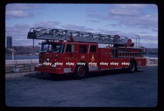 York City Ladder 25 1979 Seagrave 100 