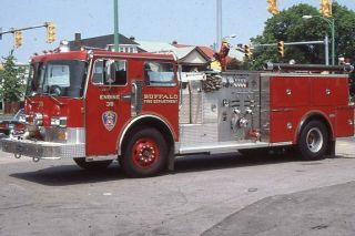 Buffalo Ny Engine 38 1985 Pirsch Pumper - Fire Apparatus Slide