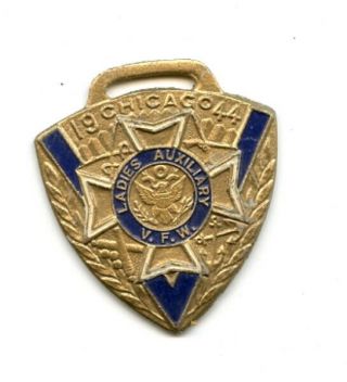 1944 Chicago V.  F.  W.  Ladies Auxiliary Convention Badge