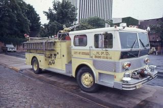 Newark Nj Engine 14 1973 Ward Lafrance Pumper - Fire Apparatus Slide