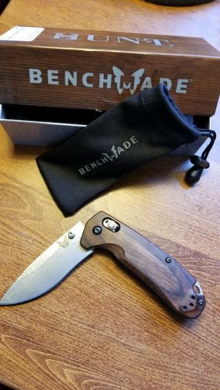 Benchmade 15031 - 2 North Fork Folder Cmp - S30v Pocket Knife W/wood Handle Axis