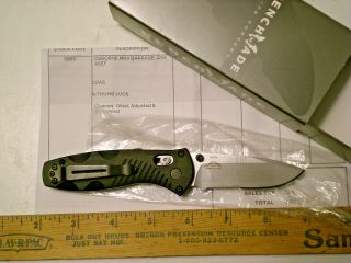 Benchmade 585S Mini Barrage Knife 2