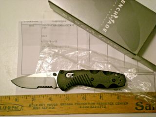 Benchmade 585S Mini Barrage Knife 3