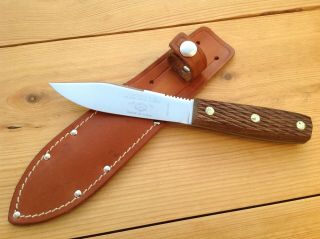 J.  Russell & Co.  Green River Fixed Blade Hunting Knife Leather Sheath Usa