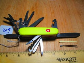 209 Stay - Glow Yellow Victorinox Swiss Army Champion Knife
