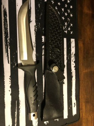 Smith And Wesson 970 Fixed Blade,  First Production Run Hunting Knife