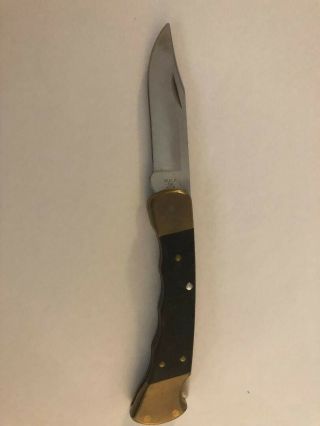 Buck 110 Folding Knife Has A Locking Blade Great Knife