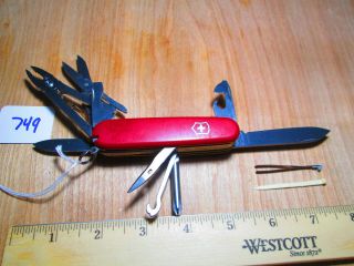 749 Red Victorinox Swiss Army Deluxe Tinker Knife