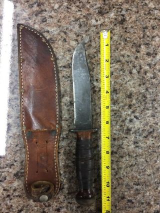 Unmarked Large Fixed Hunting Knife Vintage