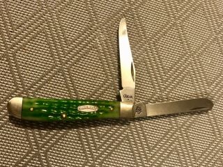 Case Xx John Deere 6207 Ss Green Bone Trapper Knife