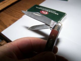 CASE XX PEANUT POCKET KNIFE NOS.  & BOX 6220 SS 2 3/4 IN.  CLOSED 2 BLADE 2