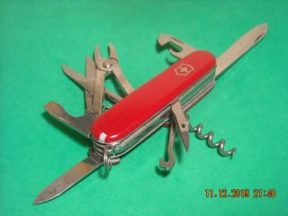 Victorinox Deluxe Tinker Swiss Army Knife 1991 - 1992